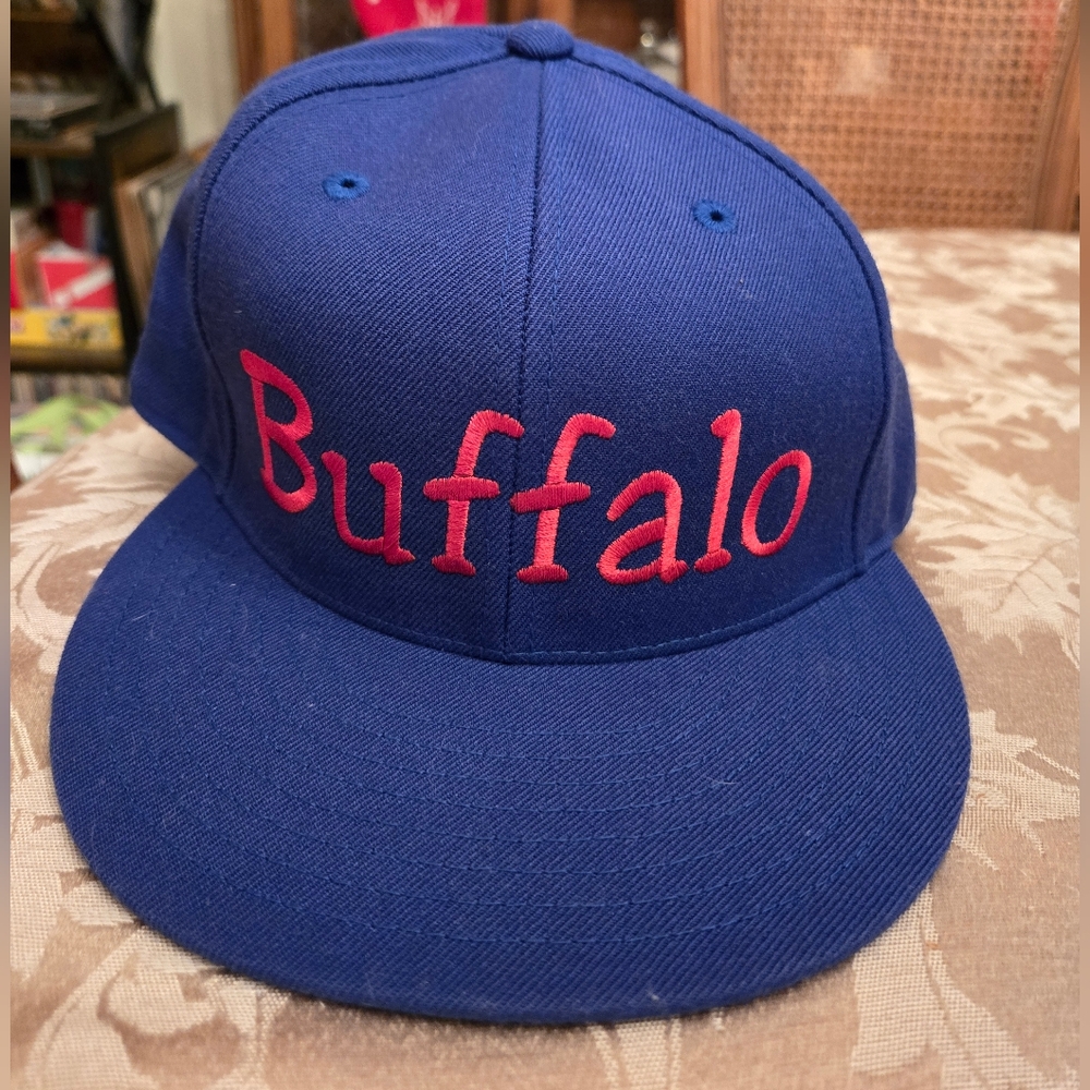 Buffalo Lids hat size 7 1/4